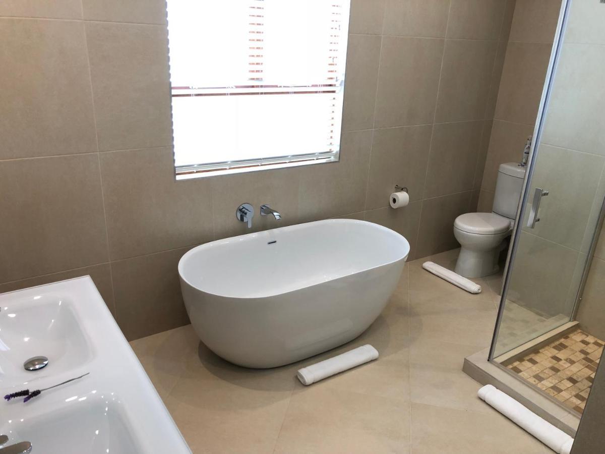 Lavandula Manor Self-Catering Mossel Bay Ngoại thất bức ảnh